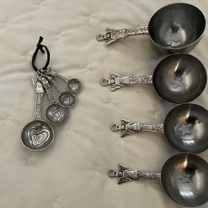 angel measuring cups and spoons